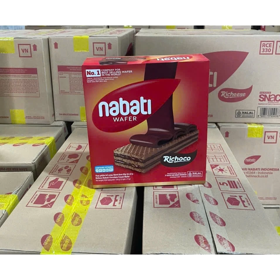 Bánh xốp nhân socola Nabati hộp 330g
